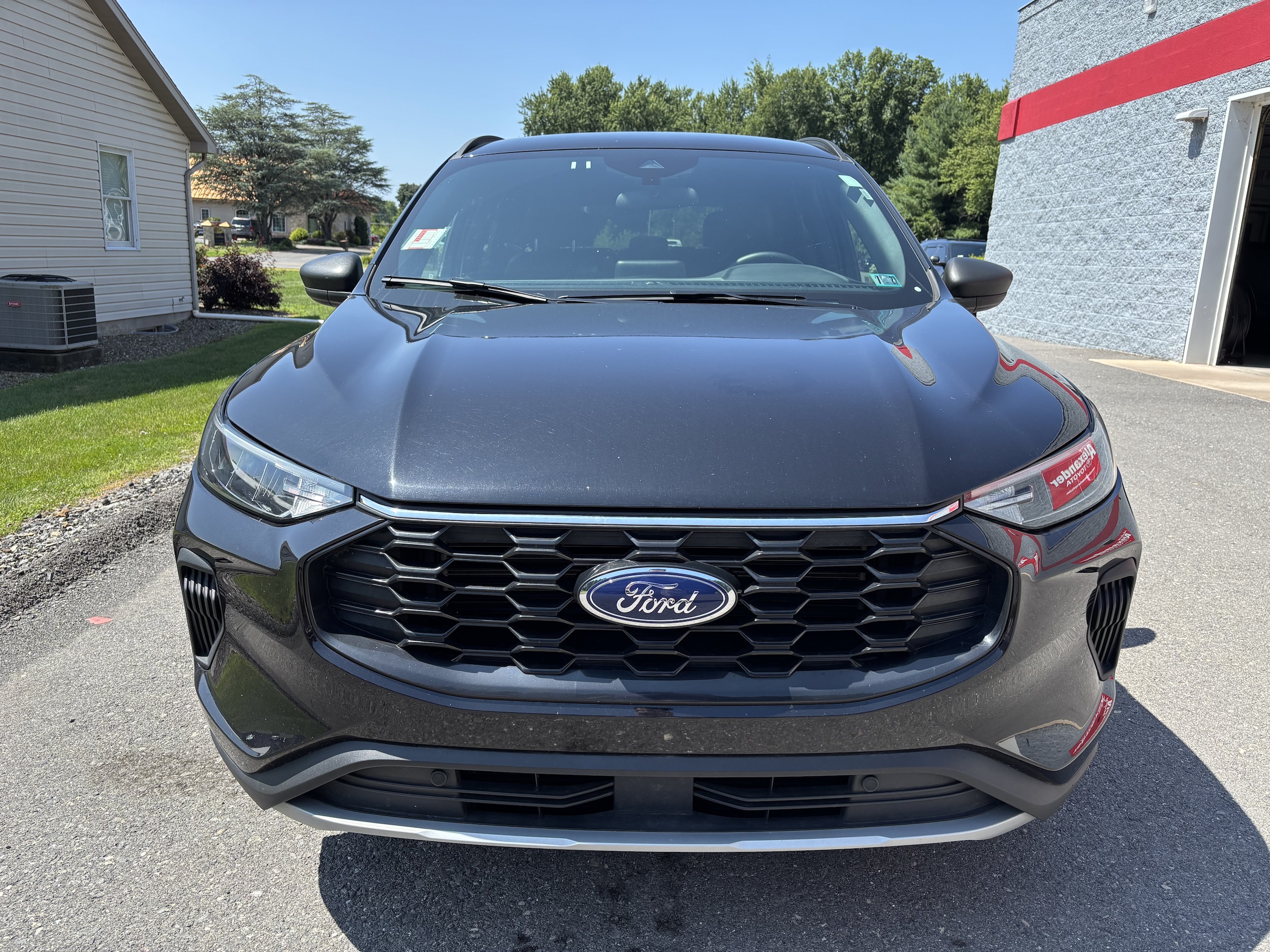 2025 Ford Escape ST-Line - Photo 9
