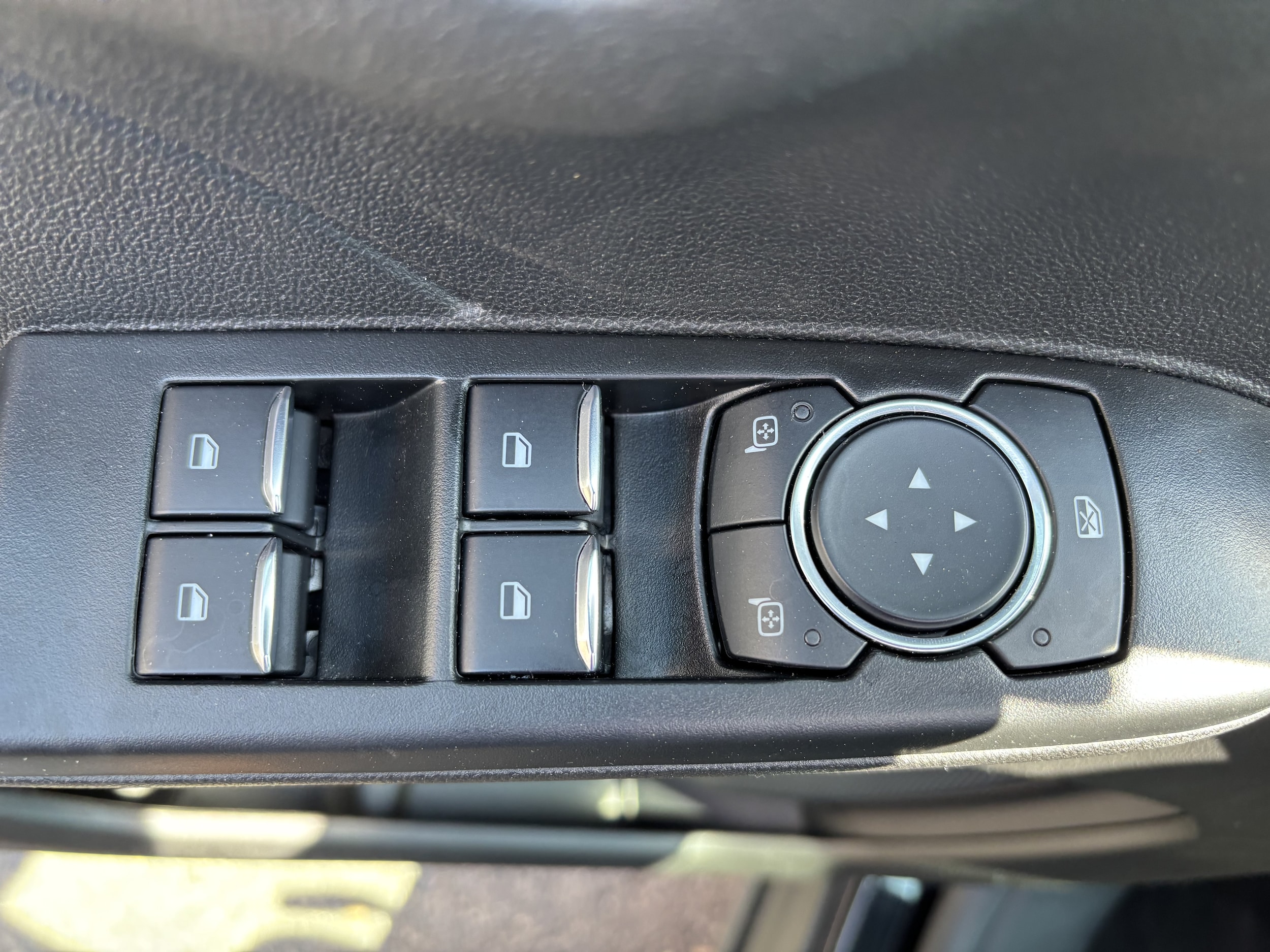 2025 Ford Escape ST-Line - Photo 17