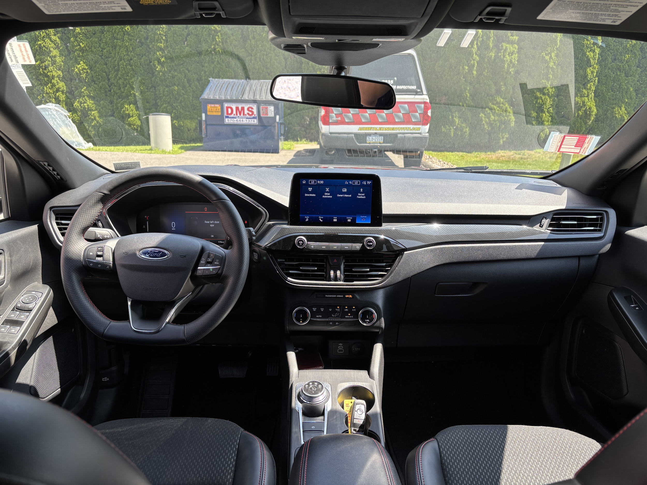2025 Ford Escape ST-Line - Photo 15