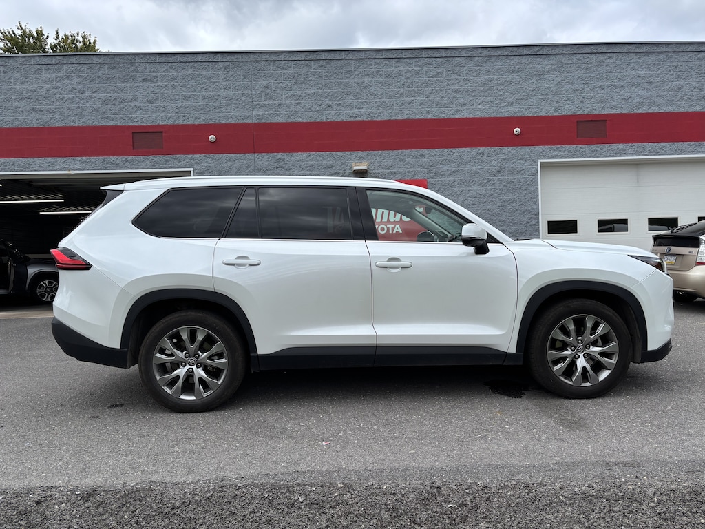Used 2024 Toyota Grand Highlander Limited Sport Utility