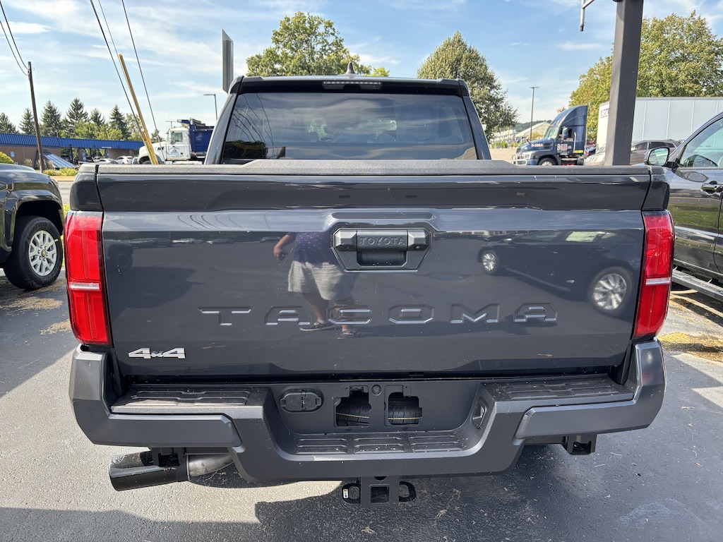 New 2026 Toyota Tacoma SR5 Truck Double Cab