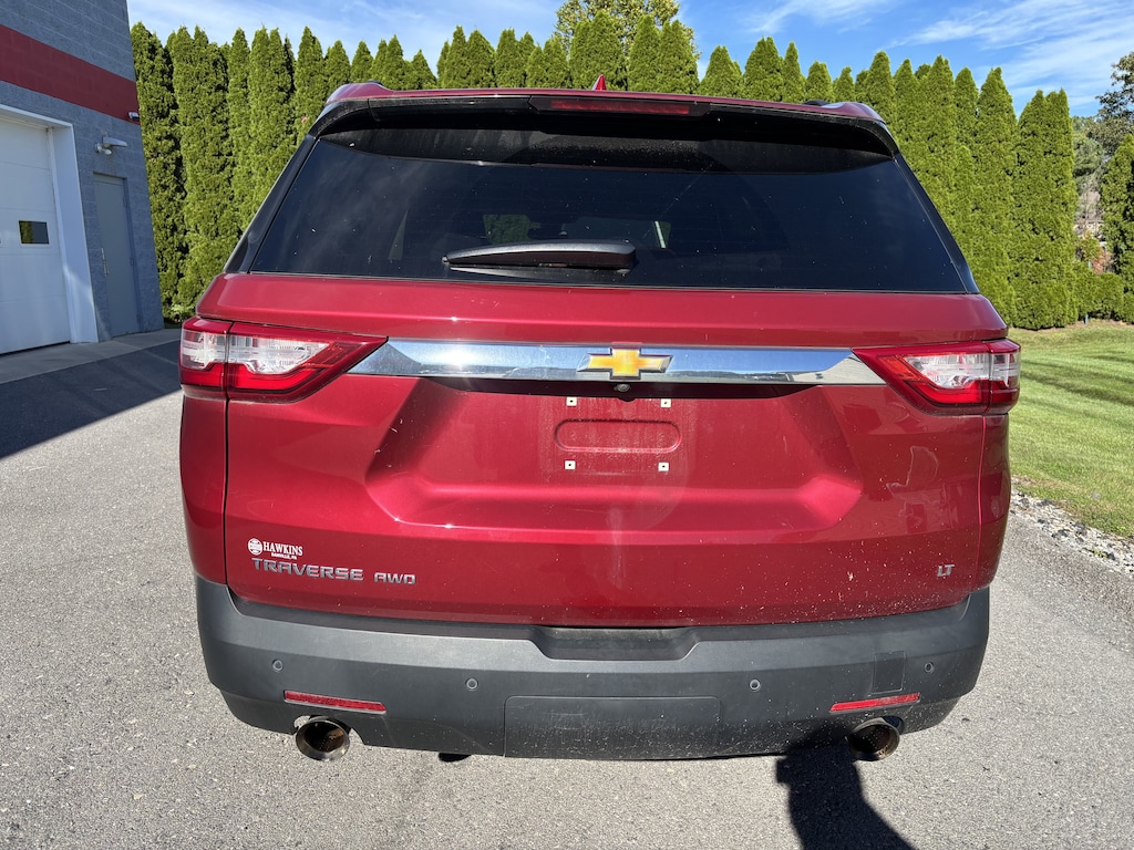Used 2021 Chevrolet Traverse LT Leather SUV