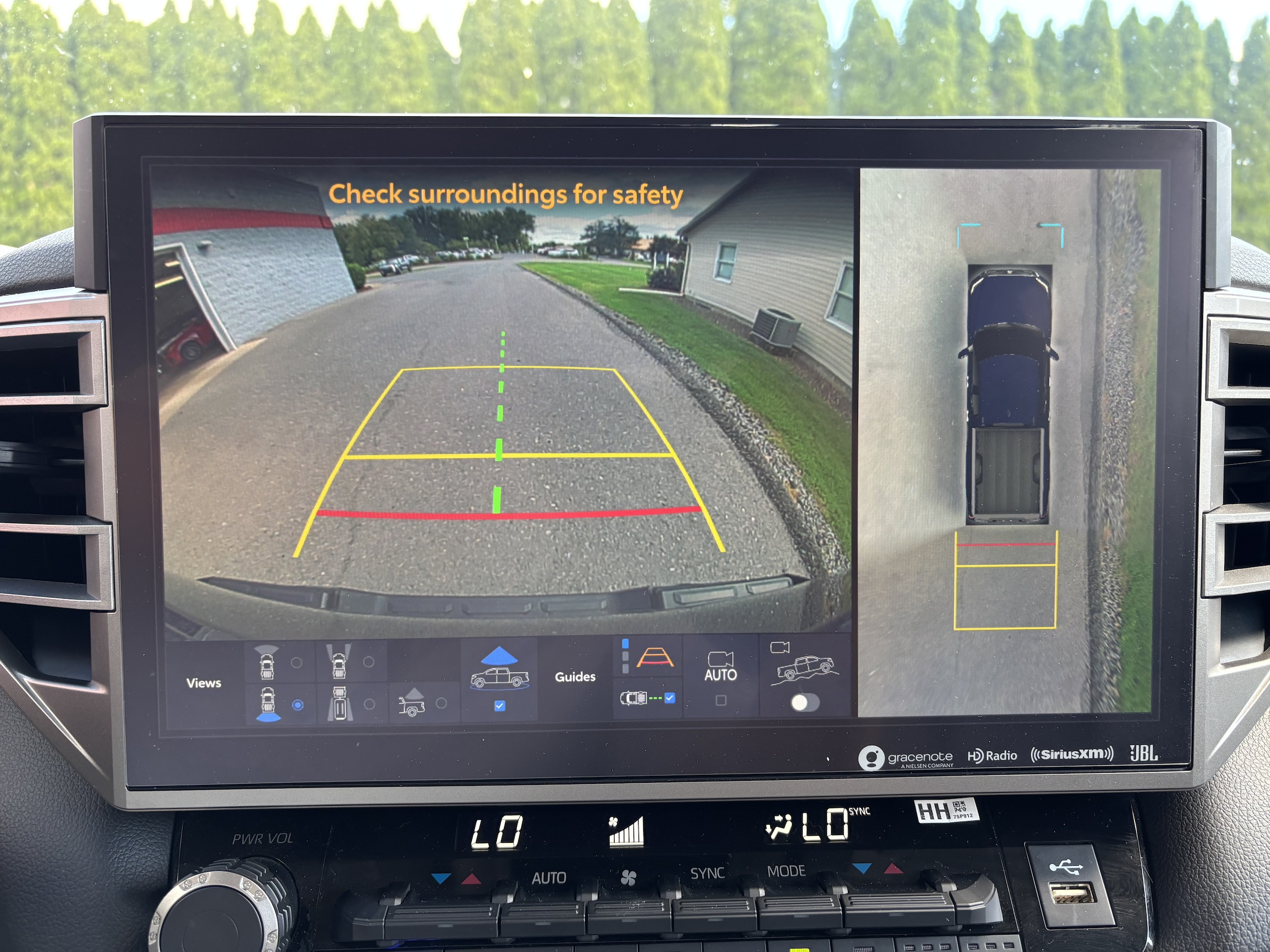2024 Toyota Tundra Limited - Photo 24