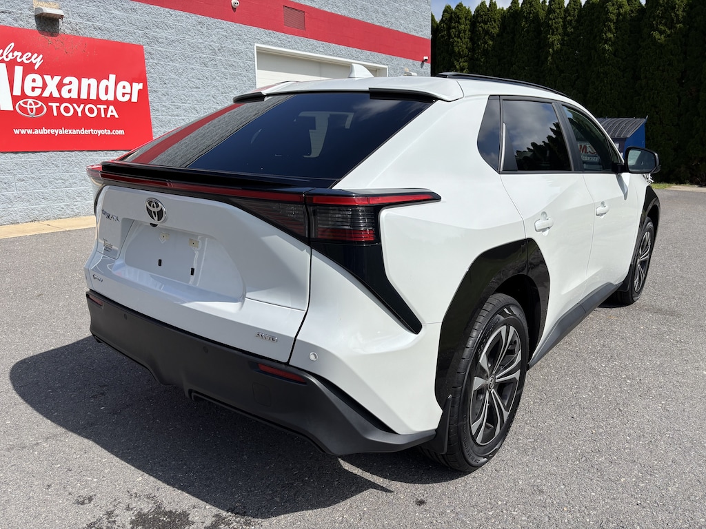 Used 2024 Toyota bZ4X XLE SUV