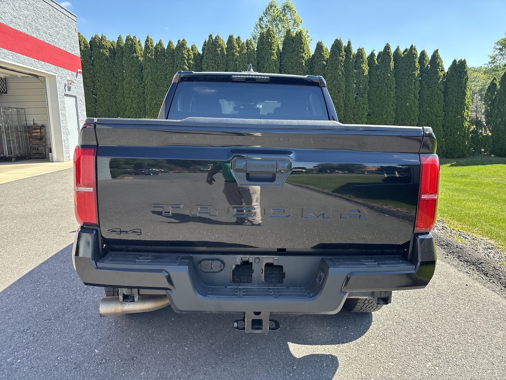 Used 2024 Toyota Tacoma 4WD TRD Off Road Truck Double Cab