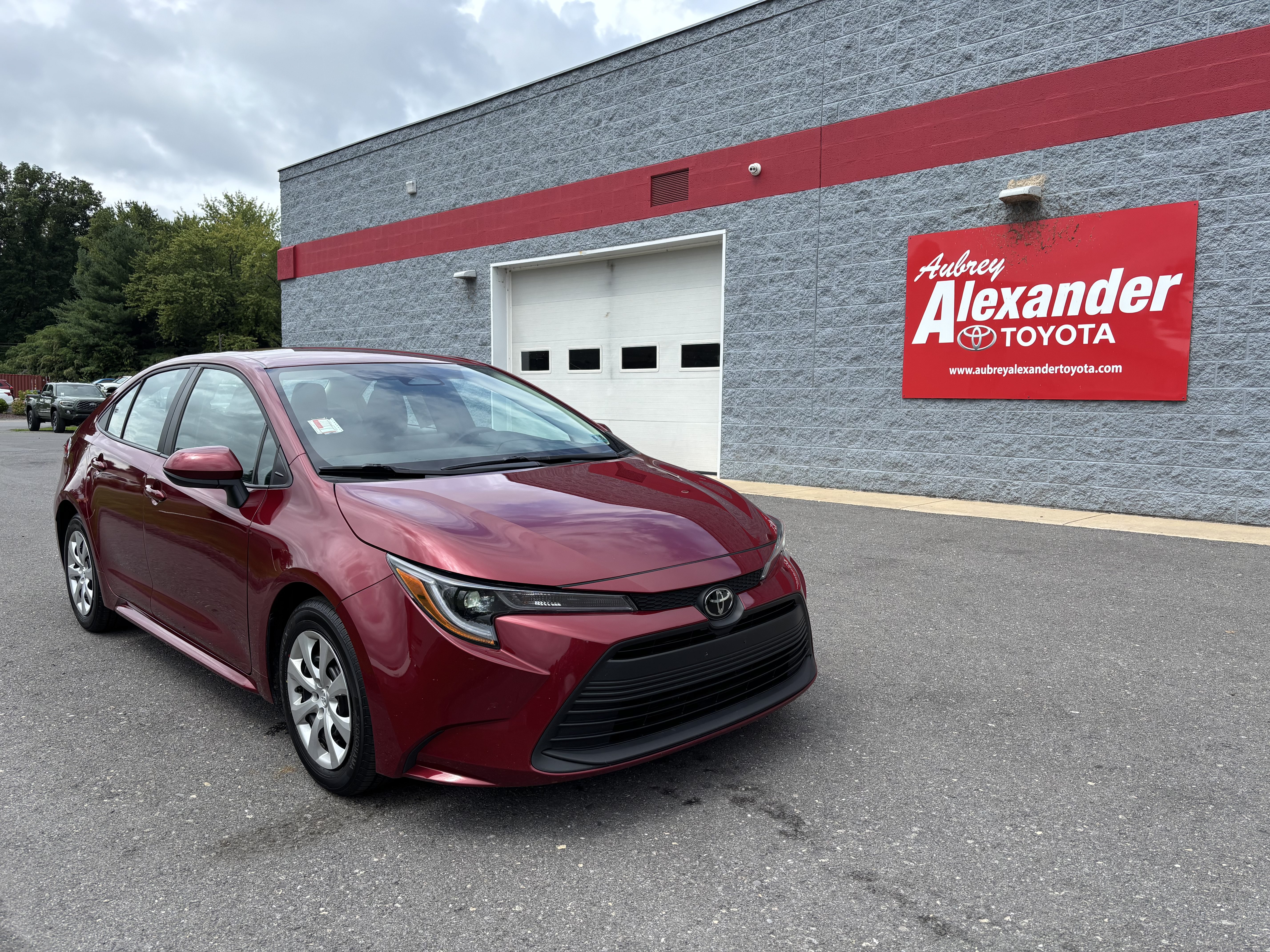 2025 Toyota Corolla LE Sedan