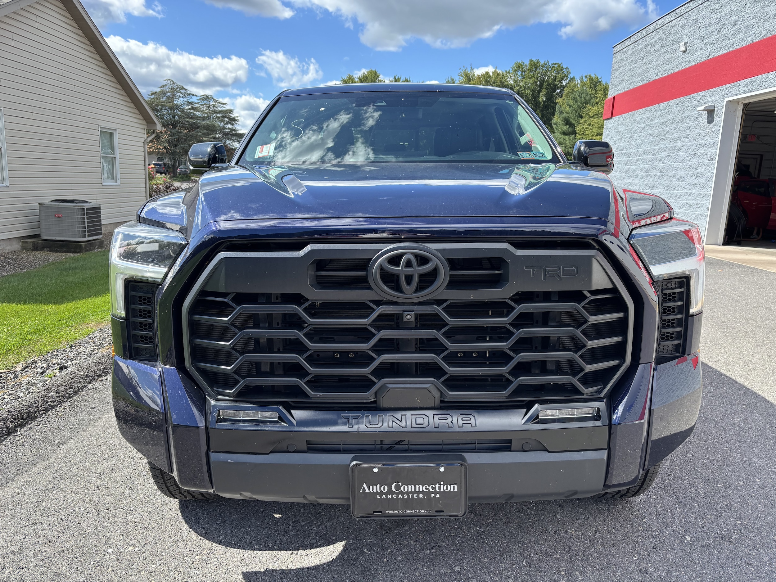 2024 Toyota Tundra Limited - Photo 8