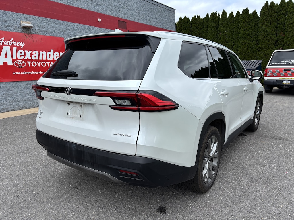 Used 2024 Toyota Grand Highlander Limited Sport Utility