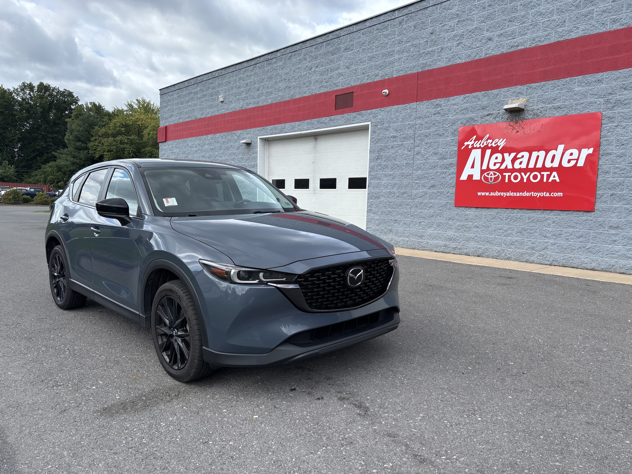 2024 Mazda CX-5 S Carbon Edition