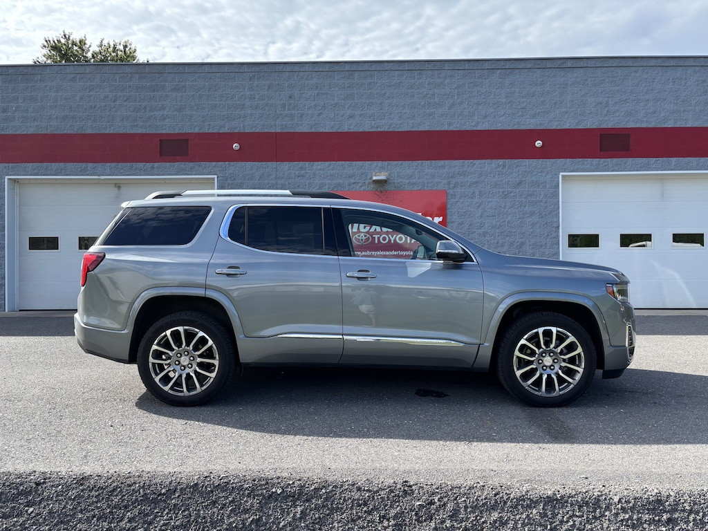 Used 2023 GMC Acadia Denali SUV