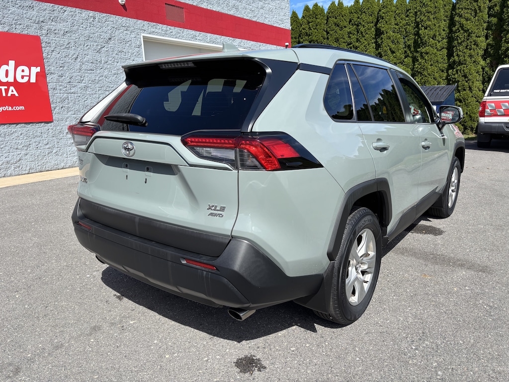 Used 2021 Toyota RAV4 XLE SUV