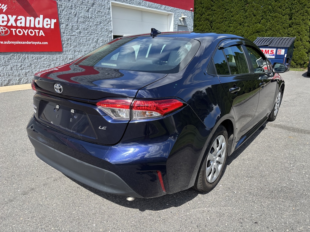 Used 2024 Toyota Corolla LE Car