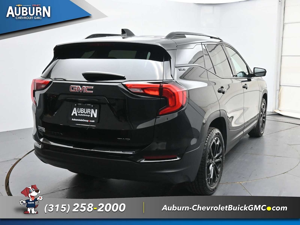 Used 2021 GMC Terrain SLE SUV