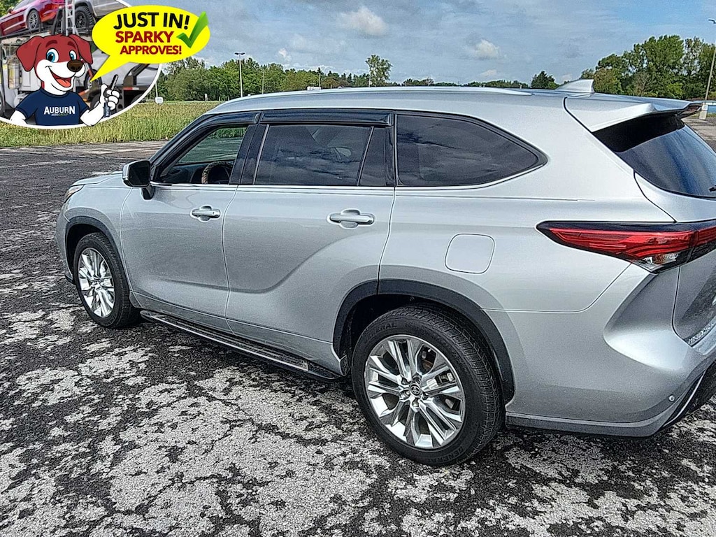 Used 2022 Toyota Highlander Limited