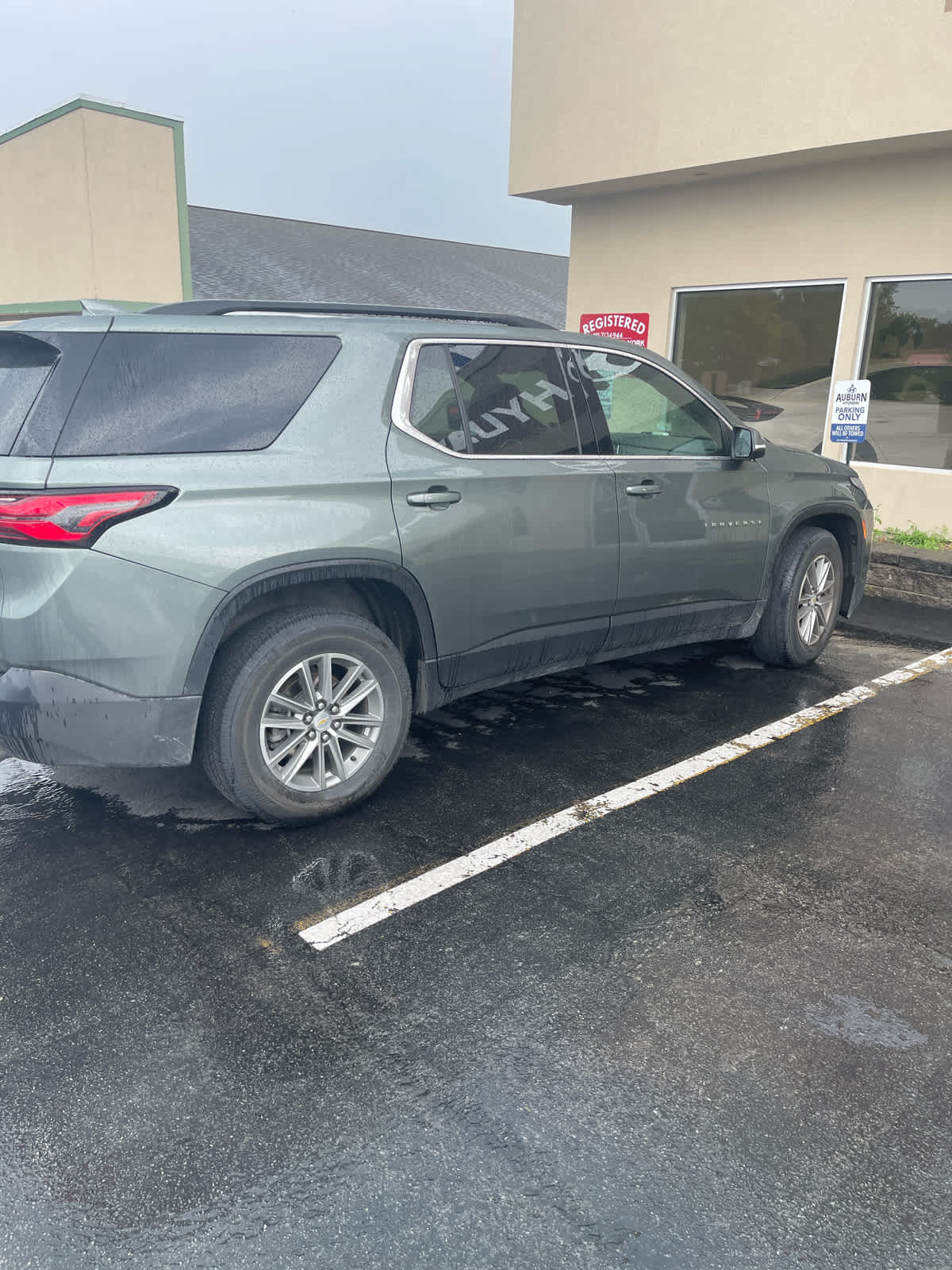 2023 Chevrolet Traverse 1LT - Photo 2