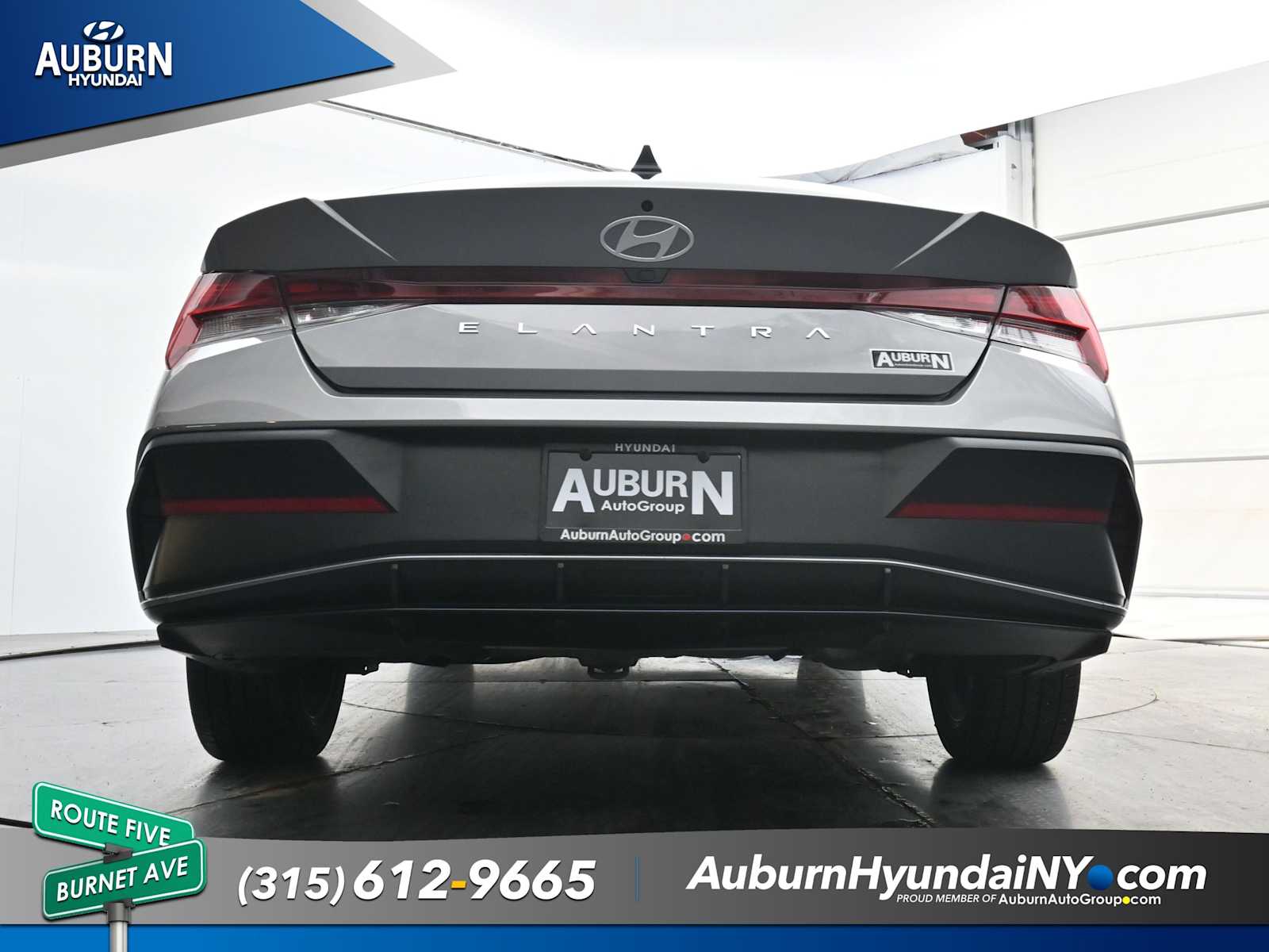 2024 Hyundai Elantra SEL - Photo 20