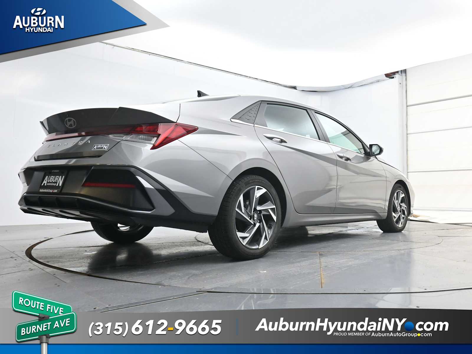 2024 Hyundai Elantra SEL - Photo 21