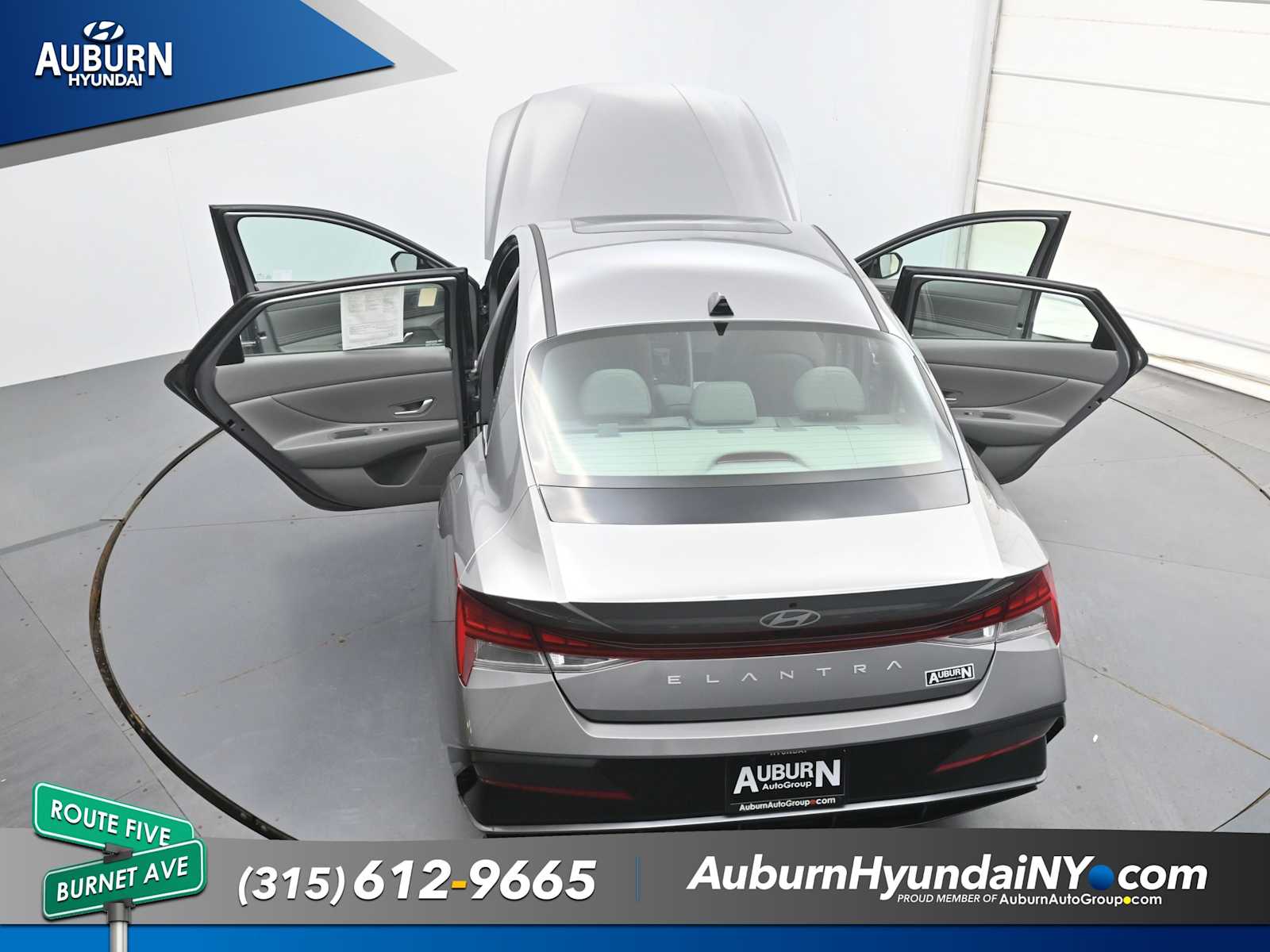 2024 Hyundai Elantra SEL - Photo 34