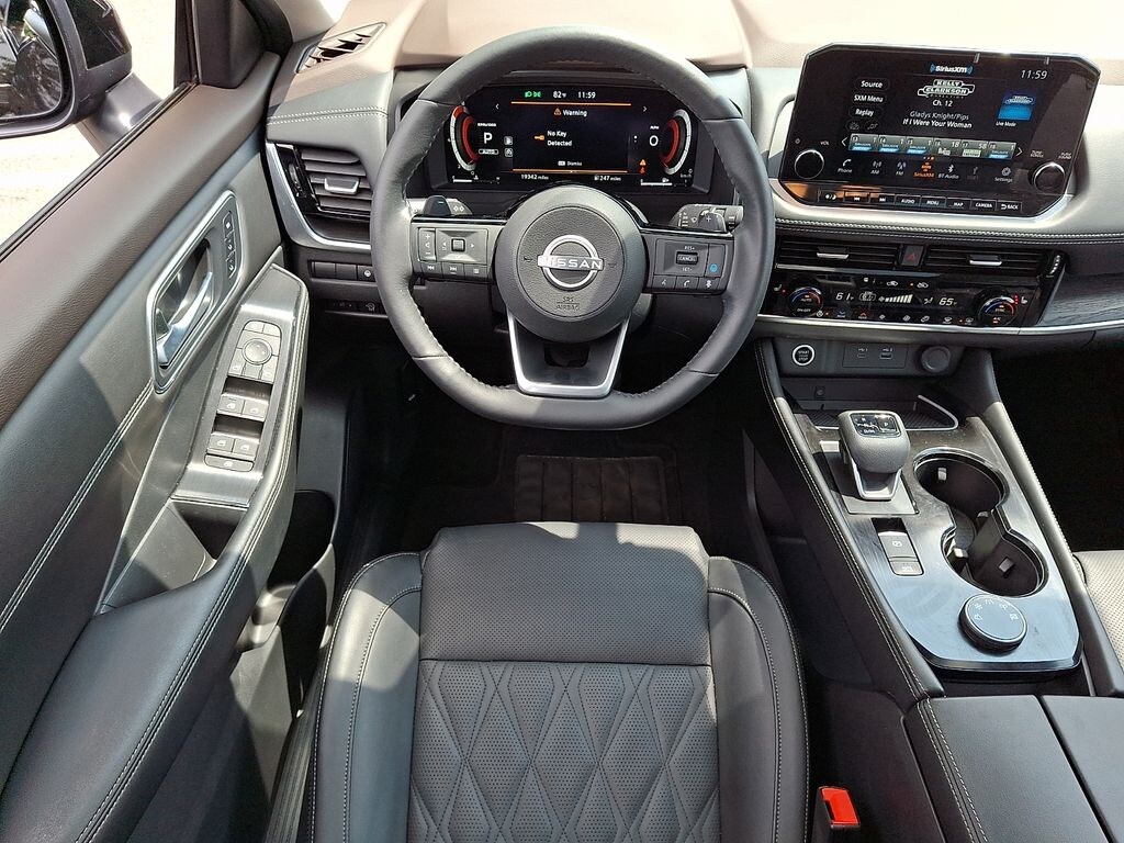 Used 2023 Nissan Rogue Platinum SUV