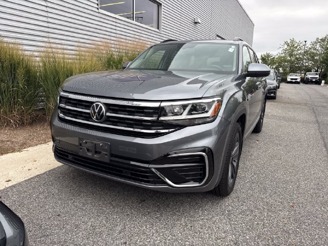 Used 2021 Volkswagen Atlas 3.6L V6 SE w/Technology R-Line SUV