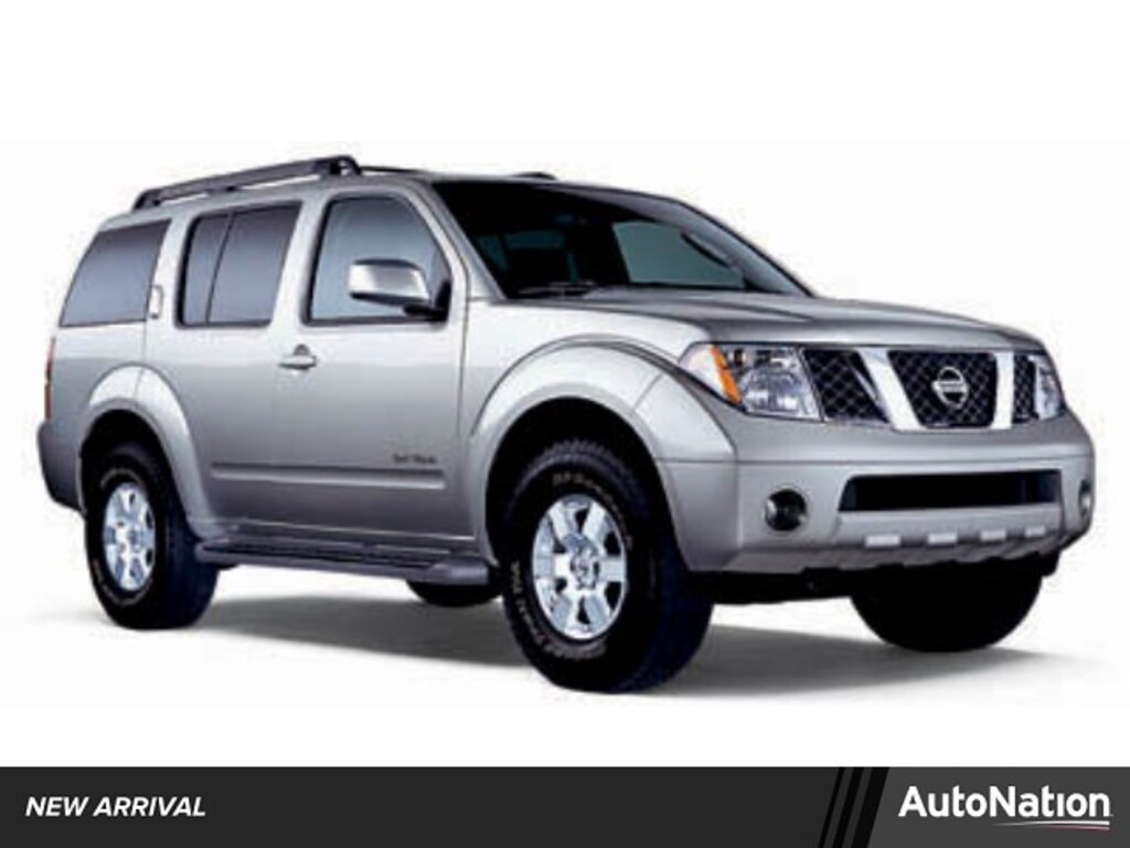 Used 2005 Nissan Pathfinder LE SUV