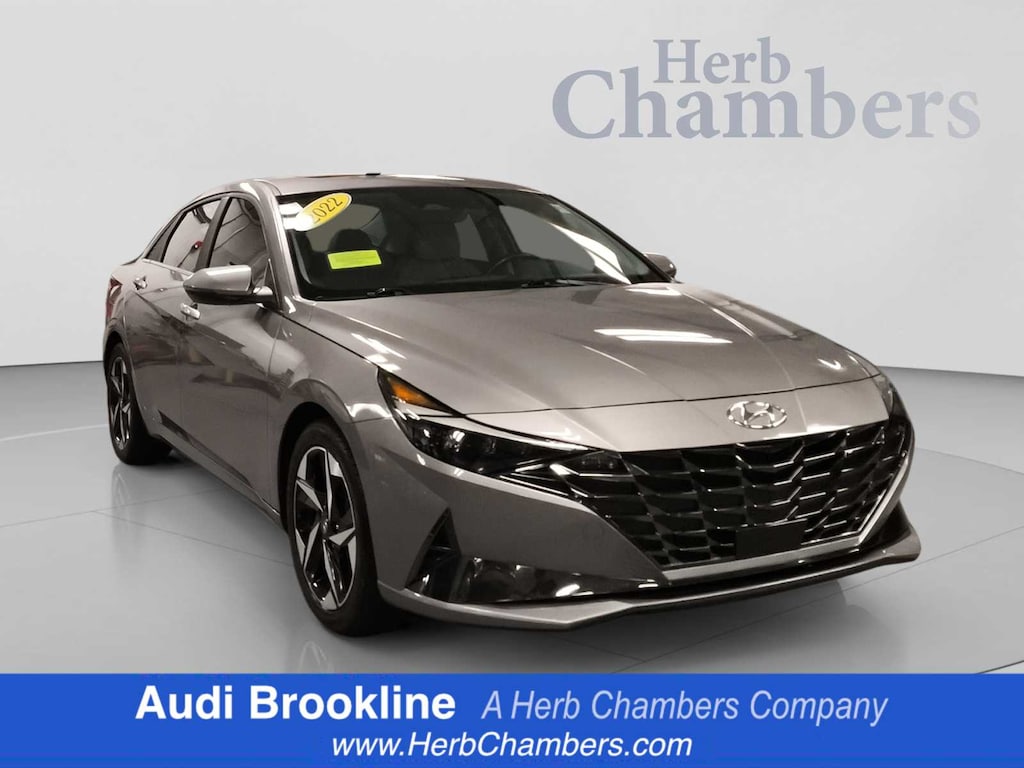 Used 2022 Hyundai Elantra Limited Sedan