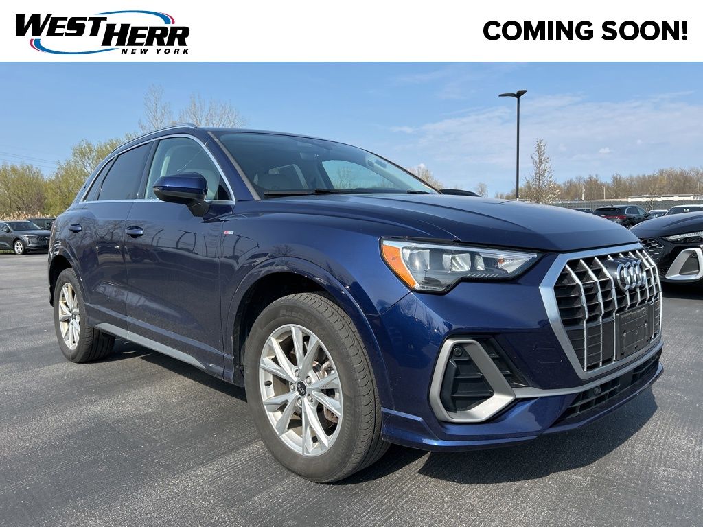2022 Audi Q3