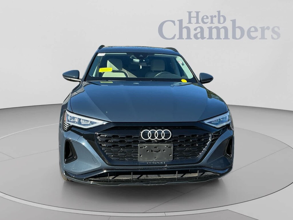 Used 2024 Audi Q8 e-tron Premium Plus SUV