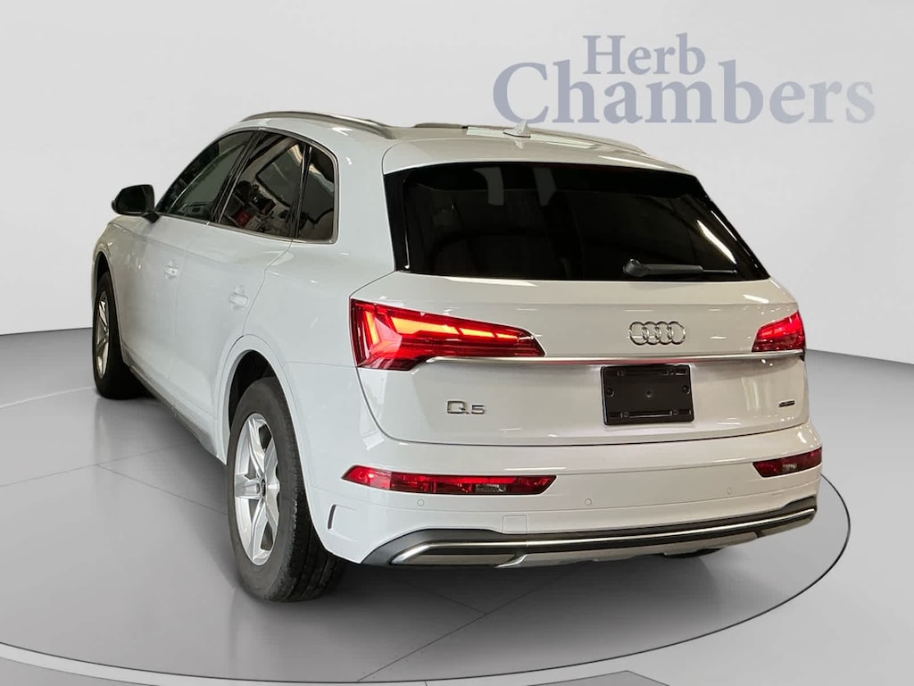 Used 2024 Audi Q5 40 Premium SUV