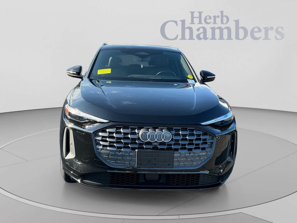 Certified 2025 Audi Q5 2.0T Premium SUV