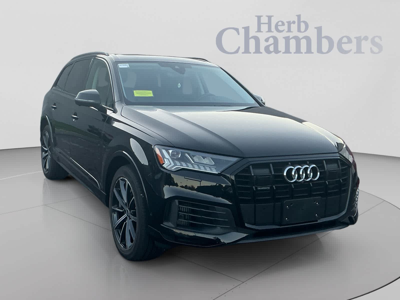 2023 Audi Q7 Premium Plus
