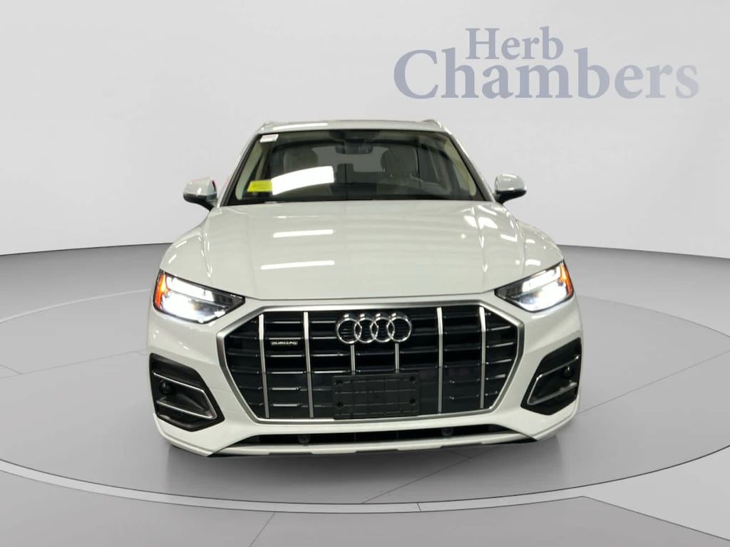 Used 2024 Audi Q5 40 Premium SUV