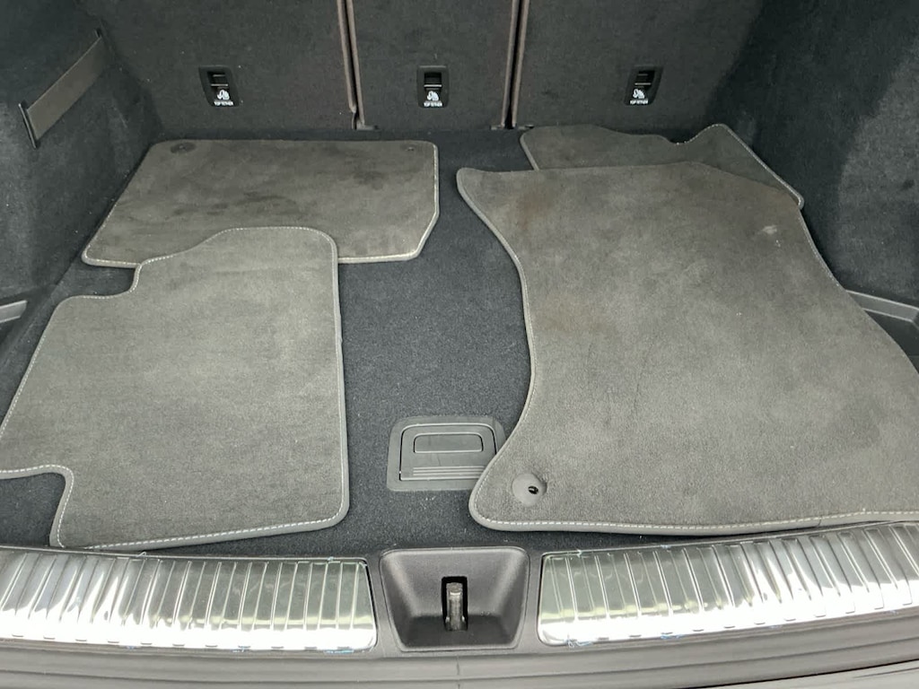 Used 2025 Audi Q5 2.0T Premium SUV