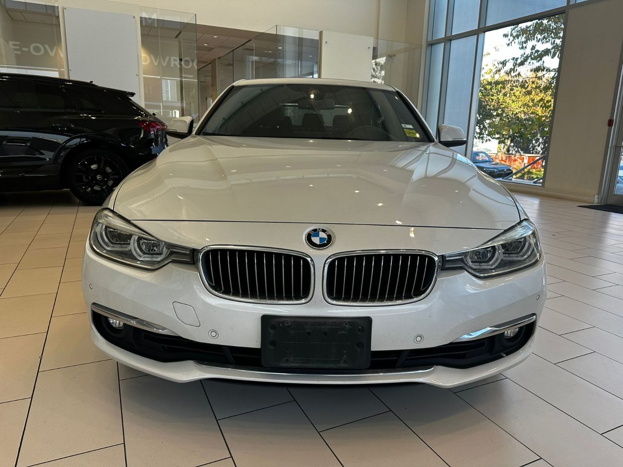 Used 2017 BMW 330i XDrive Sedan *Low Kms* / *Low Kms* Sedan