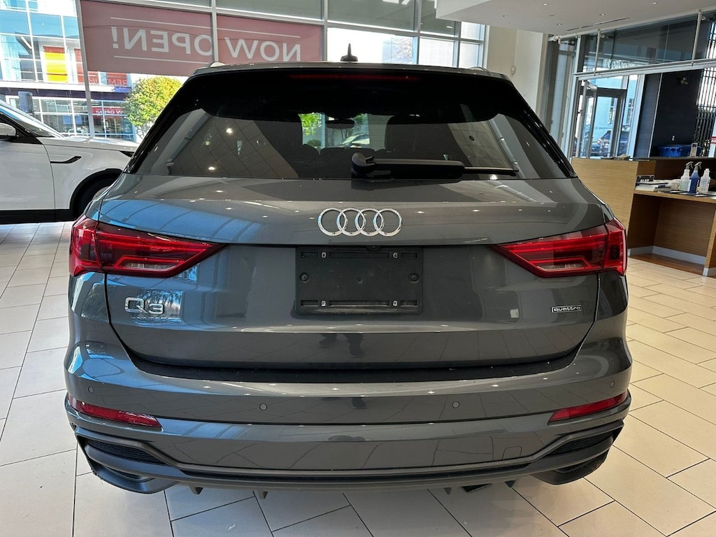 Certified 2021 Audi Q3 45 2.0T Progressiv Quattro 8sp Tiptronic Navi! Bla SUV