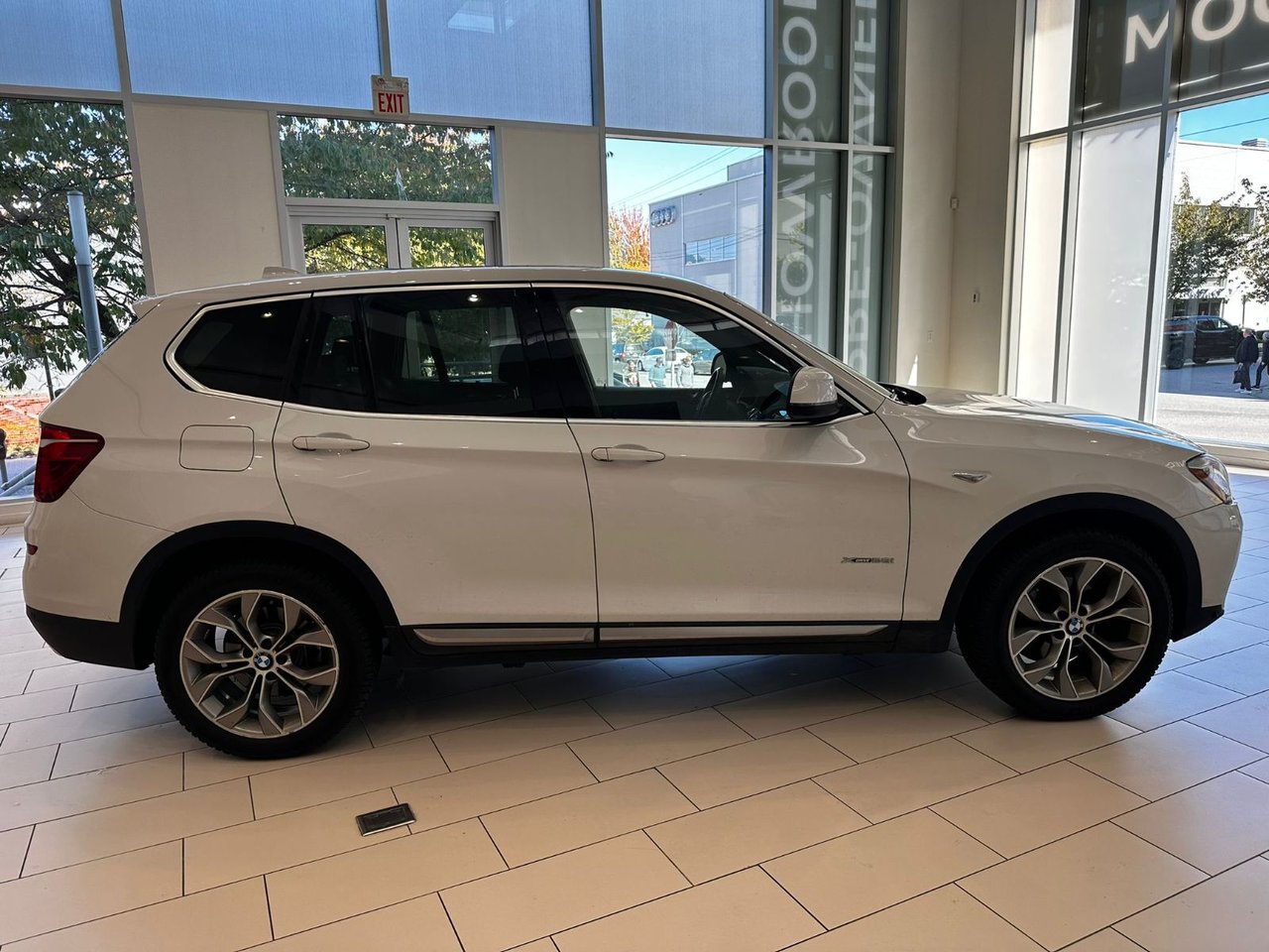 Used 2017 BMW X3 XDrive28i Pano Roof! / Pano Roof! Crossover