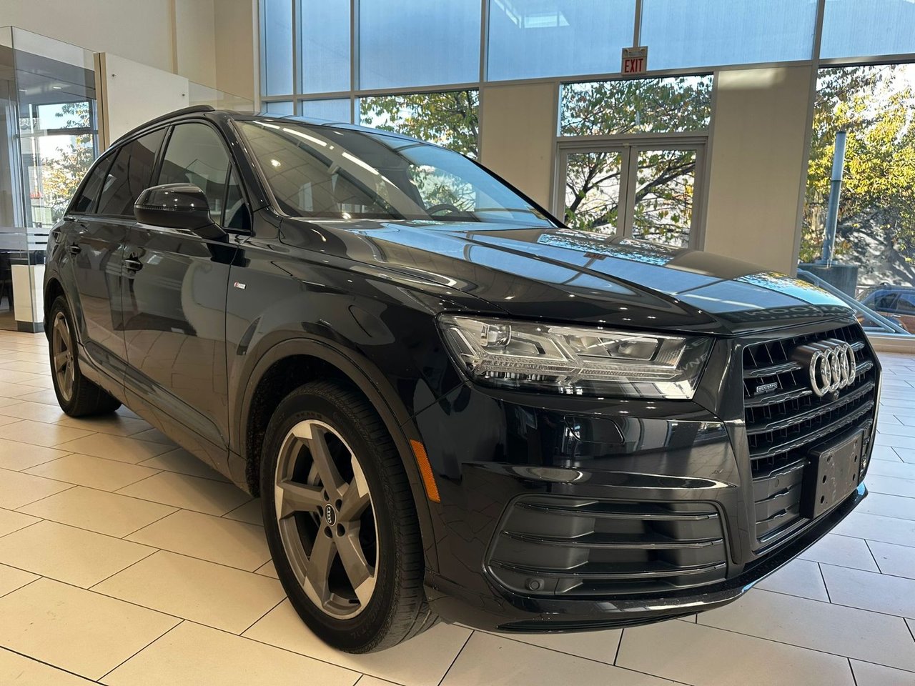 Certified 2019 Audi 3.0T Technik Quattro 8sp Tiptronic S-Line - Black SUV