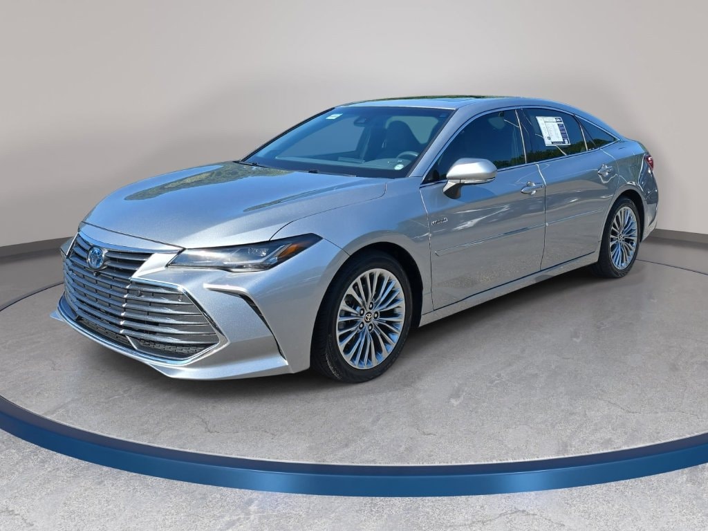 Used 2021 Toyota Avalon Hybrid Limited Sedan