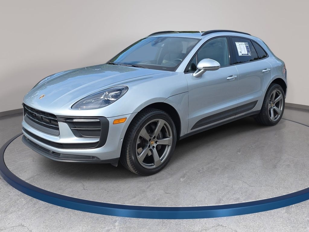 Used 2022 Porsche Macan Base SUV