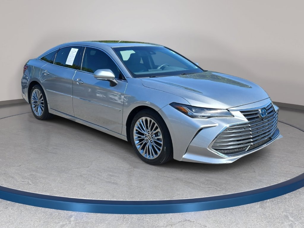 Used 2021 Toyota Avalon Hybrid Limited Sedan
