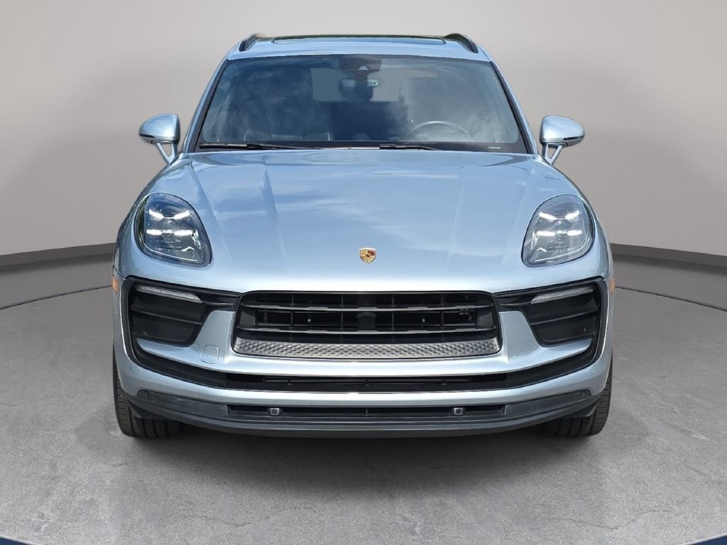 Used 2022 Porsche Macan Base SUV
