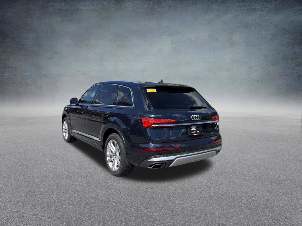 Used 2025 Audi Q7 45 Premium Plus SUV
