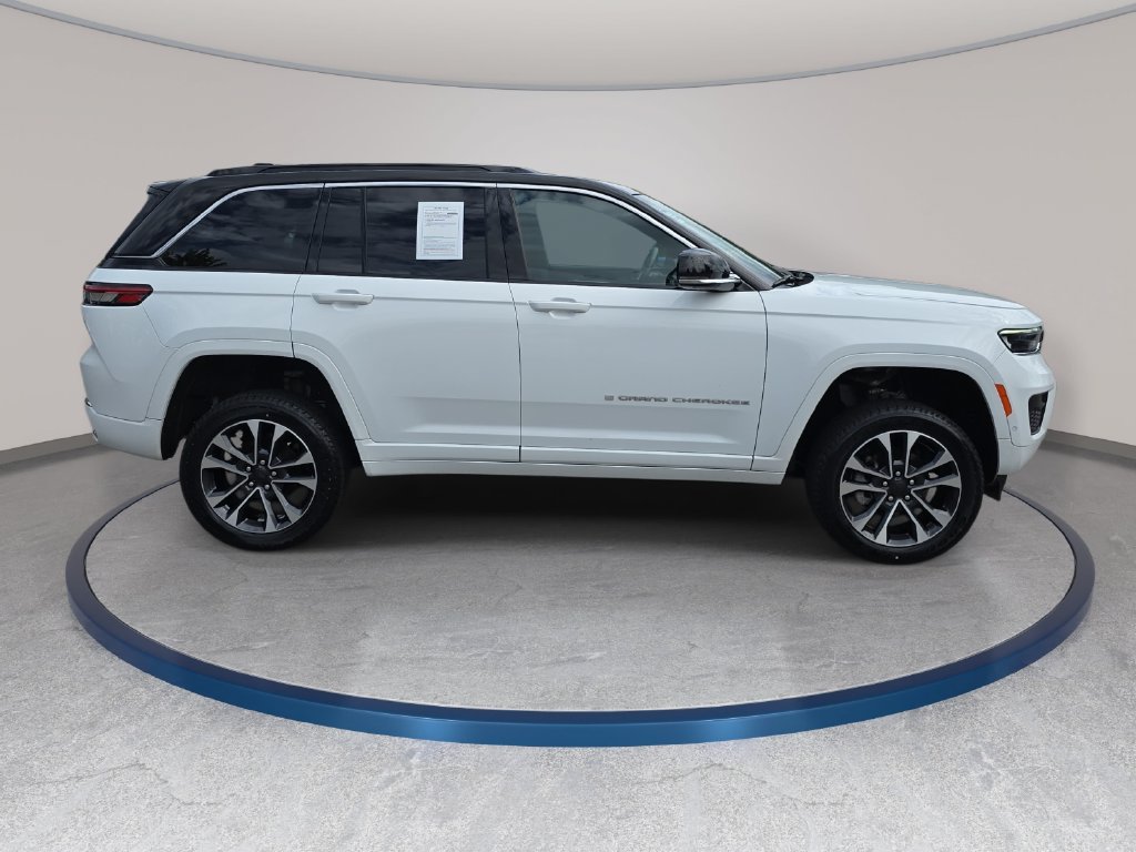 Used 2024 Jeep Grand Cherokee Overland SUV