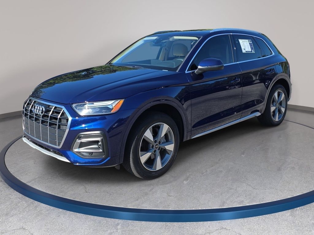 Used 2024 Audi Q5 40 Premium SUV