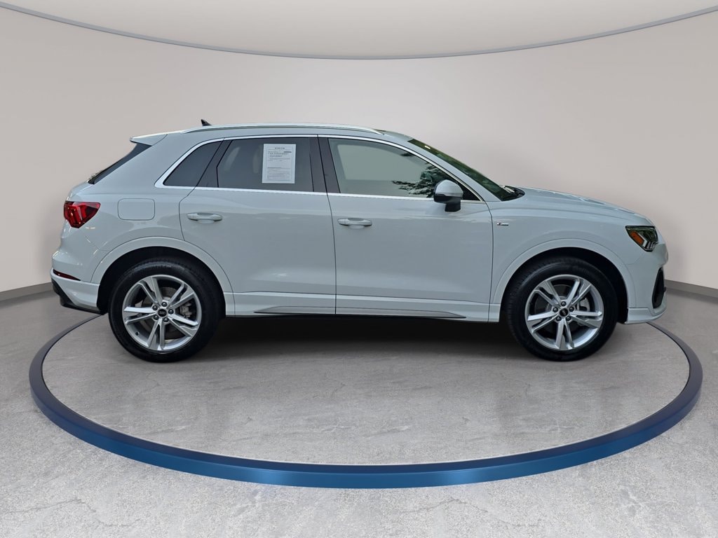 Used 2024 Audi Q3 Premium SUV