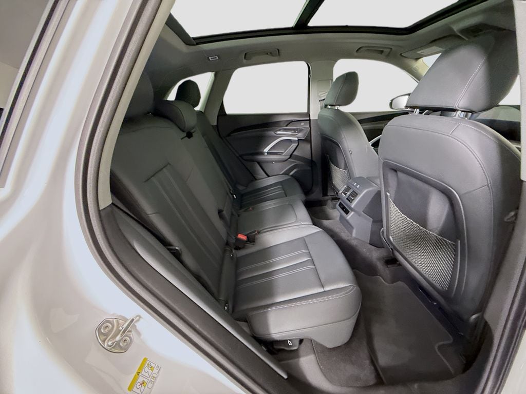 2025 Audi Q5 Premium - Photo 23