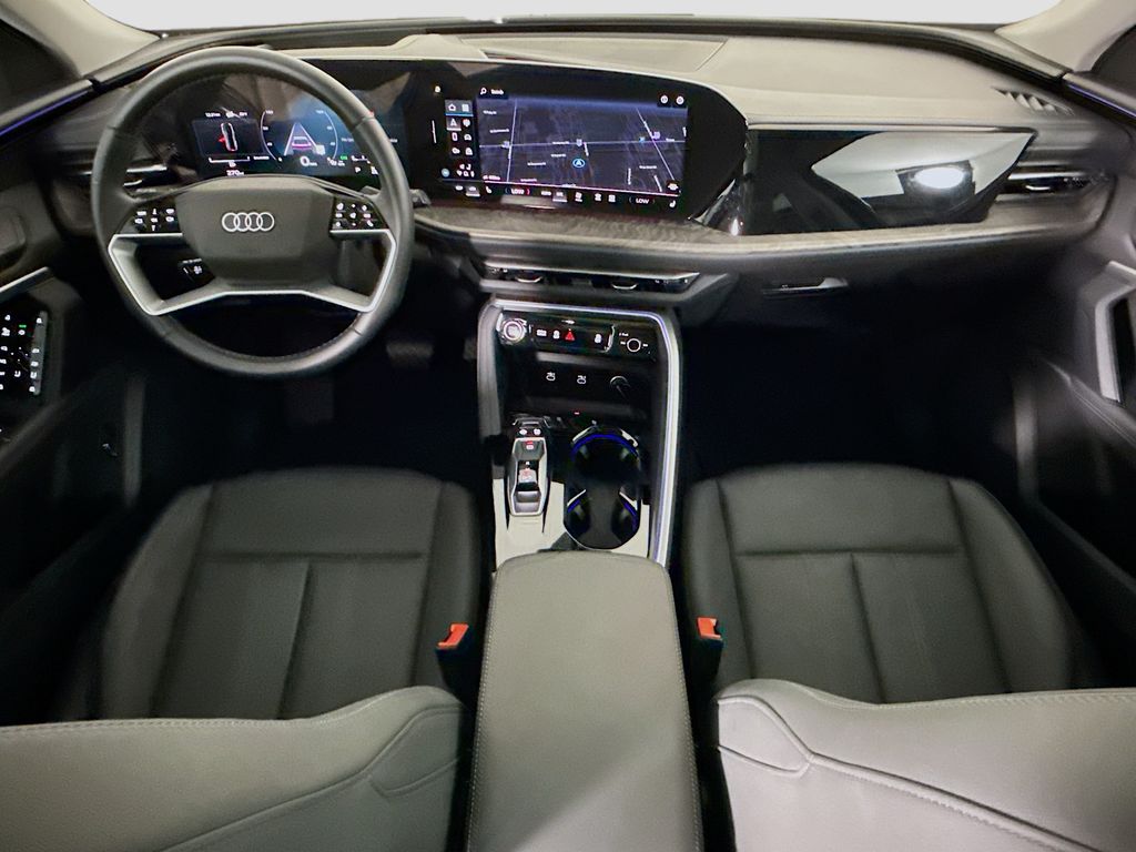 2025 Audi Q5 Premium Plus - Photo 12