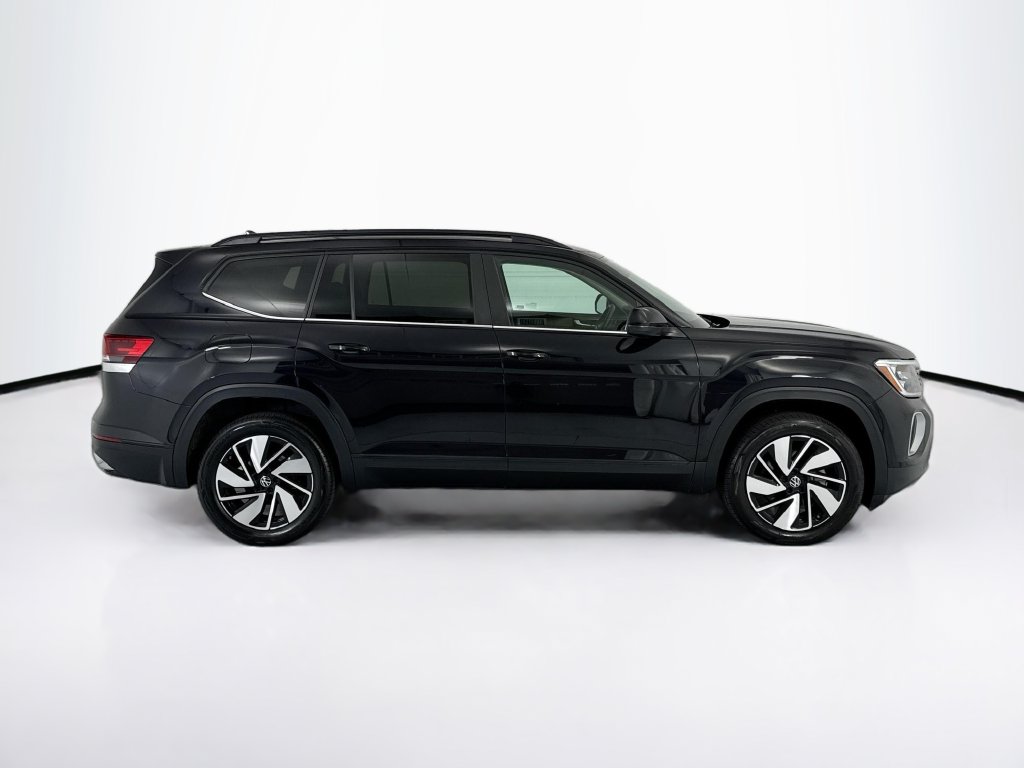 Used 2024 Volkswagen Atlas 2.0T SE w/Technology SUV