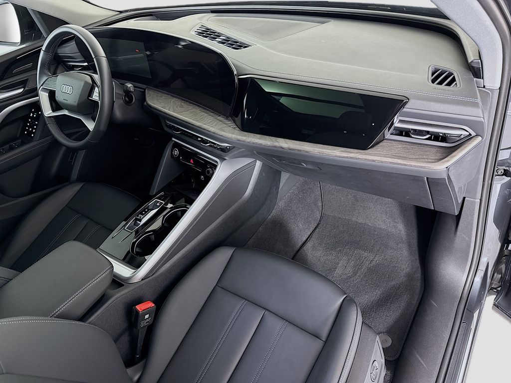 2025 Audi Q5 Premium Plus - Photo 17