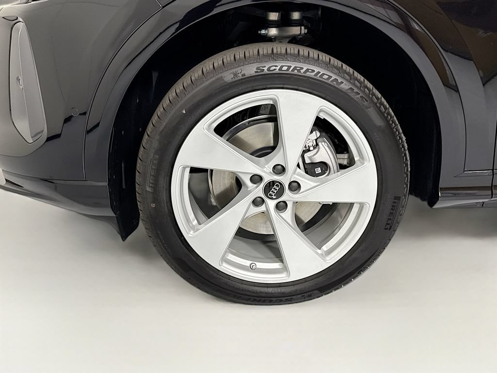 Photo 33